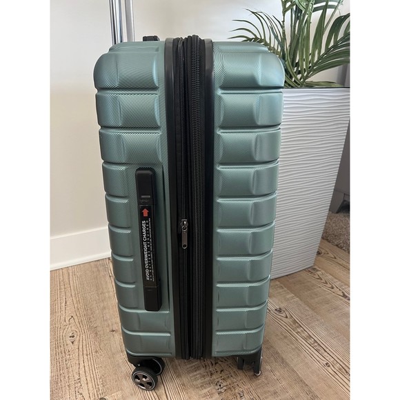 DELSEY Shadow 5.0 Expandable 24" Check-in Spinner Luggage suitcase - Picture 7 of 12